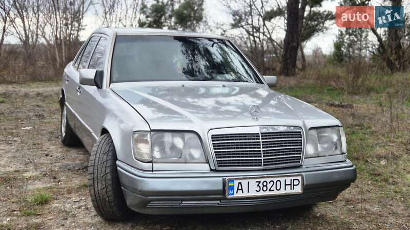Седан Mercedes-Benz E-Class 1994 в Гостомелі