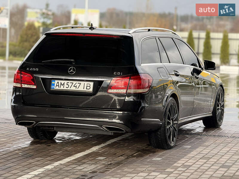 Универсал Mercedes-Benz E-Class 2014 в Звягеле