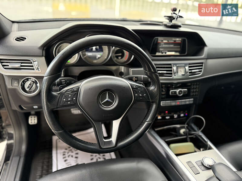 Универсал Mercedes-Benz E-Class 2014 в Звягеле
