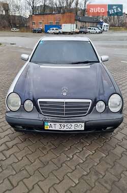 Седан Mercedes-Benz E-Class 2001 в Коломиї