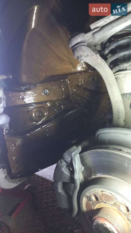 Седан Mercedes-Benz E-Class 2002 в Києві фото 35 Седан Mercedes-Benz E-Class 2002 в Києві