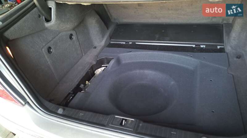 Седан Mercedes-Benz E-Class 2002 в Києві фото 45 Седан Mercedes-Benz E-Class 2002 в Києві