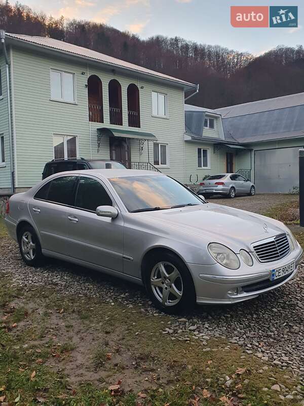 Седан Mercedes-Benz E-Class 2003 в Косове фото 10 Седан Mercedes-Benz E-Class 2003 в Косове