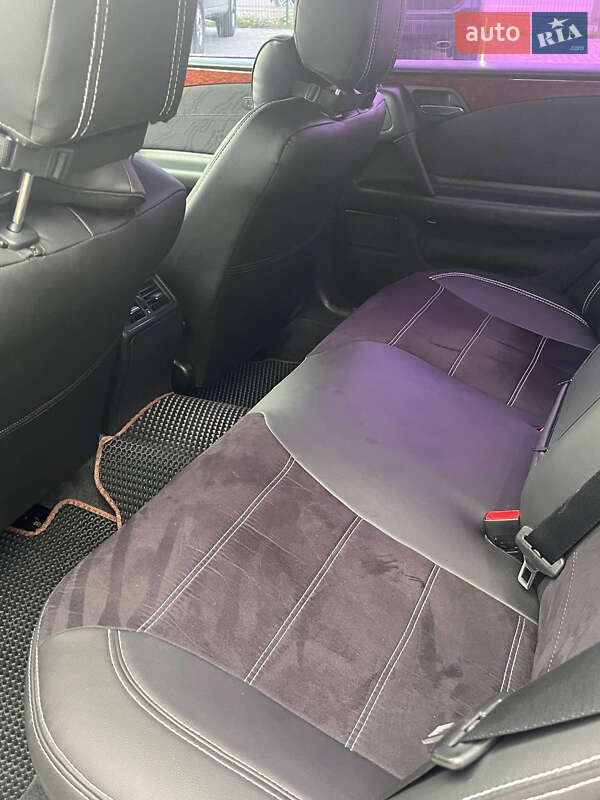 Седан Mercedes-Benz E-Class 1998 в Кривом Роге