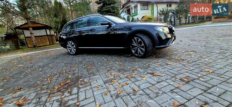 Универсал Mercedes-Benz E-Class 2018 в Дрогобыче