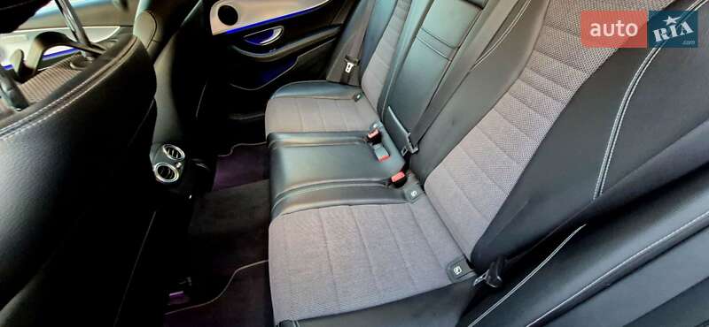 Универсал Mercedes-Benz E-Class 2018 в Дрогобыче