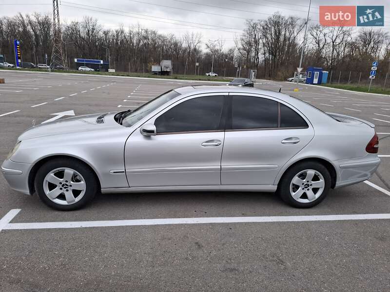 Седан Mercedes-Benz E-Class 2002 в Запорожье фото 2 Седан Mercedes-Benz E-Class 2002 в Запорожье