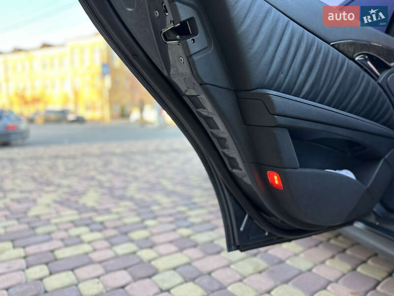 Седан Mercedes-Benz E-Class 2005 в Виннице