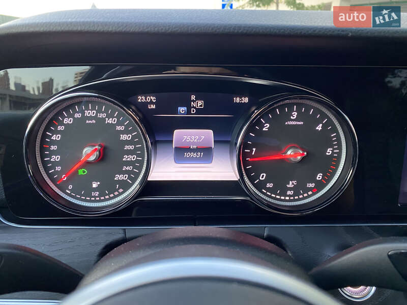 Седан Mercedes-Benz E-Class 2019 в Киеве фото 80 Седан Mercedes-Benz E-Class 2019 в Киеве