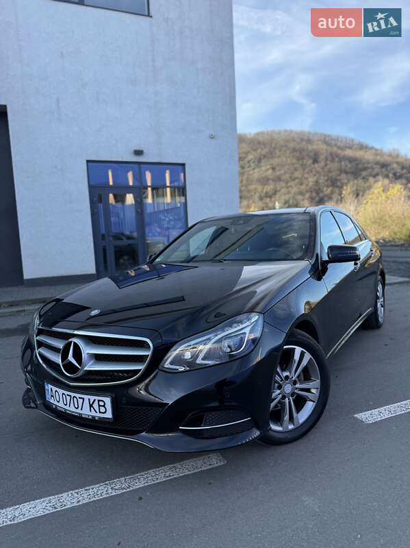 Седан Mercedes-Benz E-Class 2013 в Мукачево