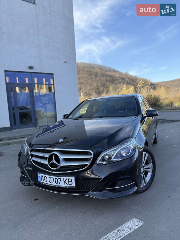 Седан Mercedes-Benz E-Class 2013 в Мукачево