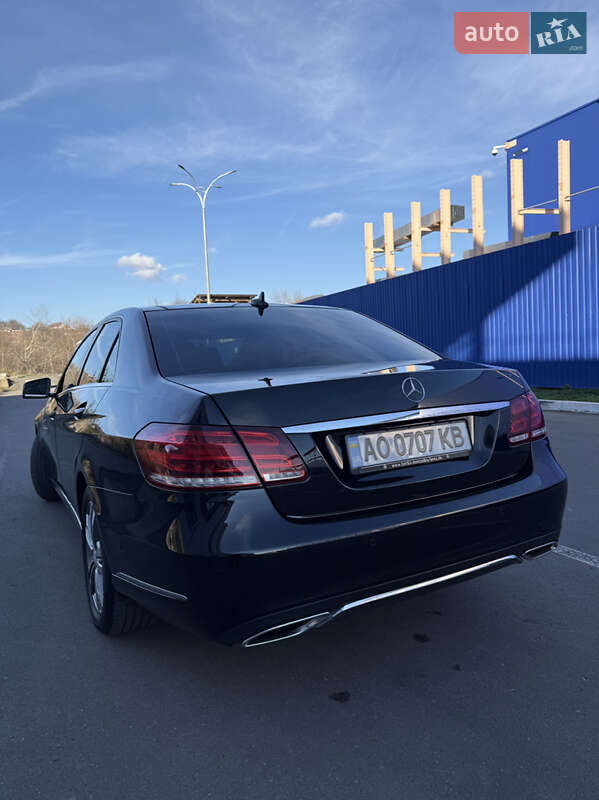 Седан Mercedes-Benz E-Class 2013 в Мукачево