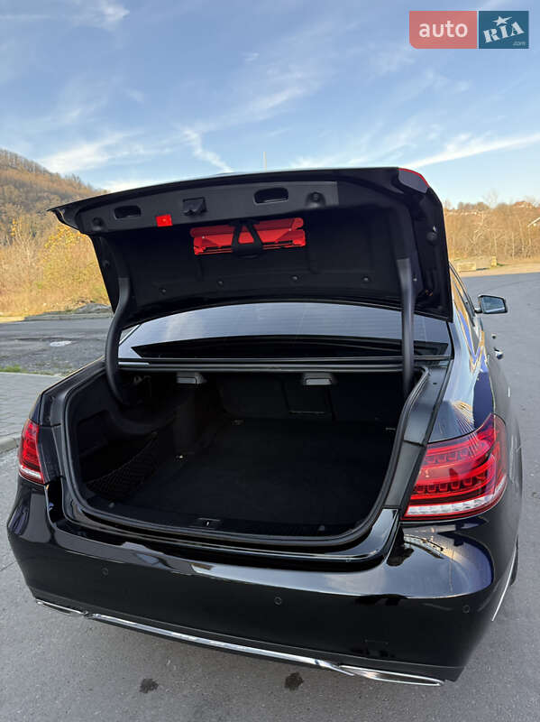Седан Mercedes-Benz E-Class 2013 в Мукачево