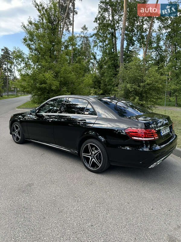 Седан Mercedes-Benz E-Class 2013 в Черкассах