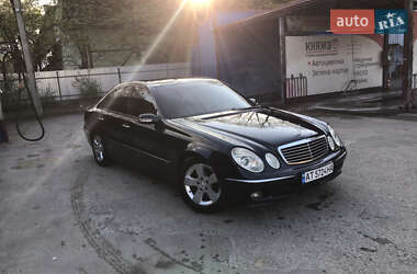 Седан Mercedes-Benz E-Class 2002 в Калуше