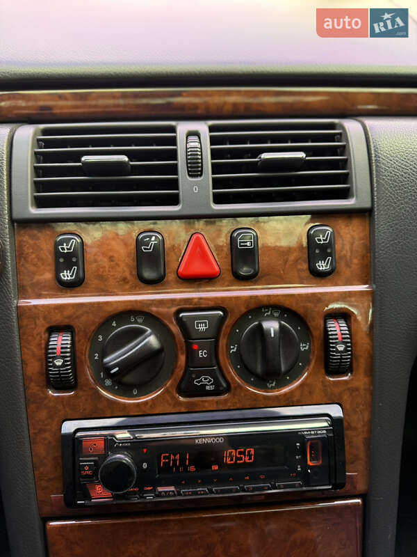 Седан Mercedes-Benz E-Class 2001 в Черновцах фото 30 Седан Mercedes-Benz E-Class 2001 в Черновцах