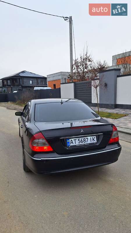 Седан Mercedes-Benz E-Class 2004 в Ивано-Франковске