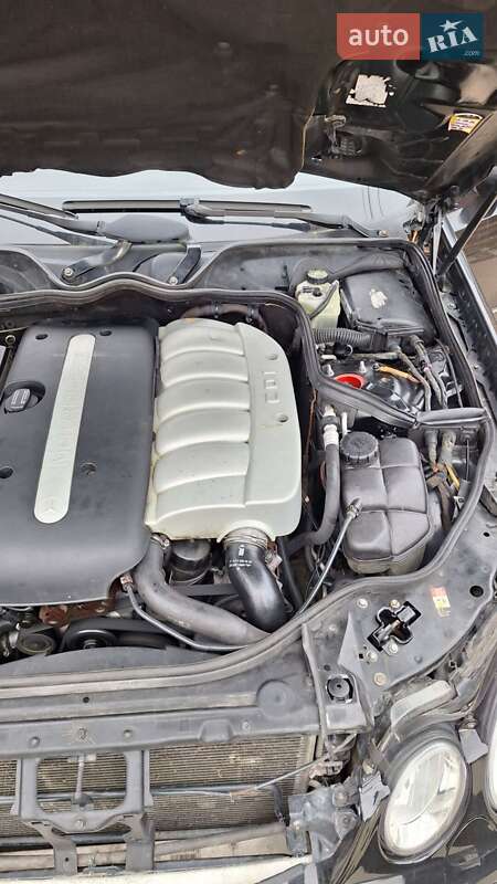 Седан Mercedes-Benz E-Class 2004 в Ивано-Франковске
