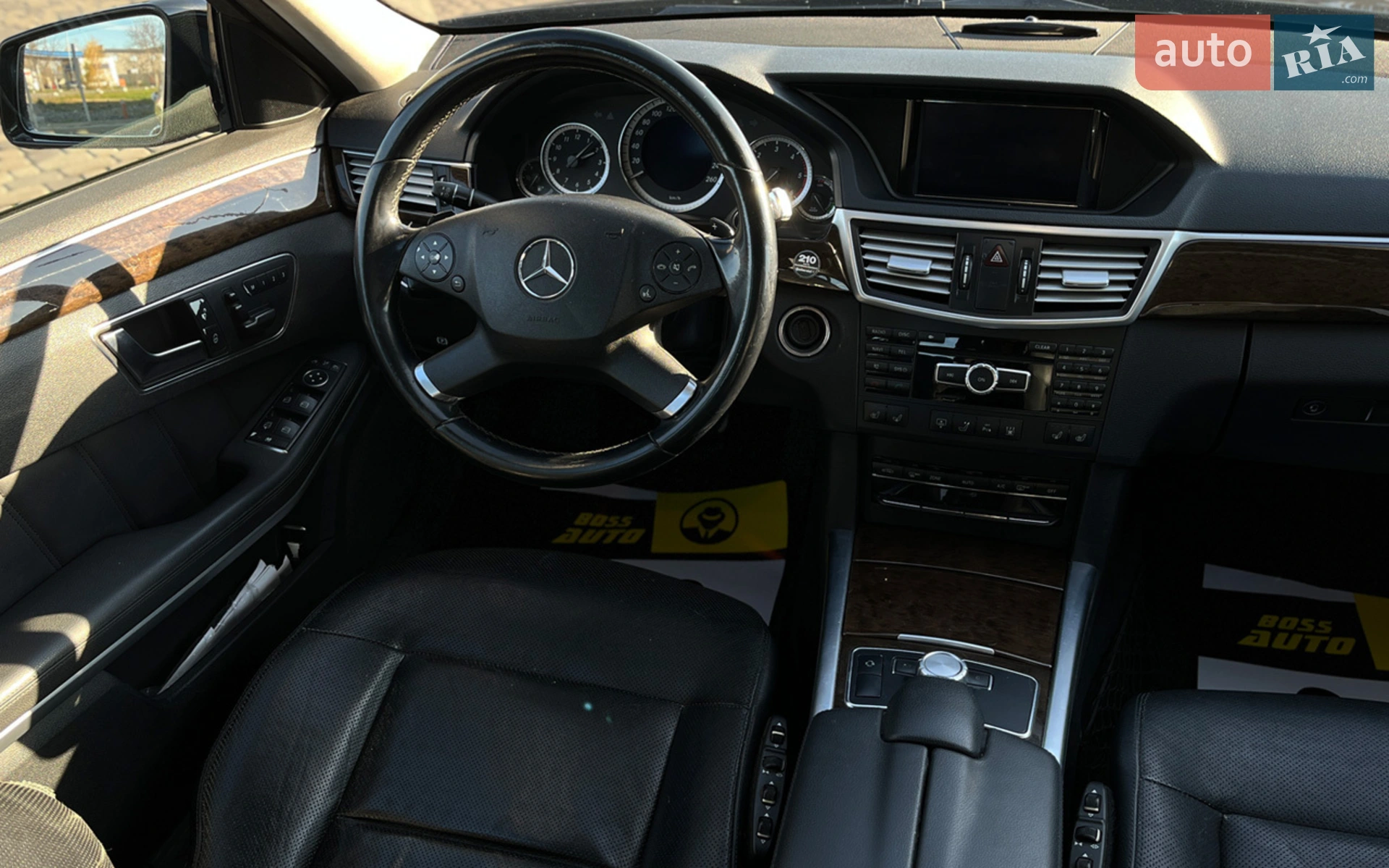 2013 Mercedes-Benz E-klasse - мініатюра 20