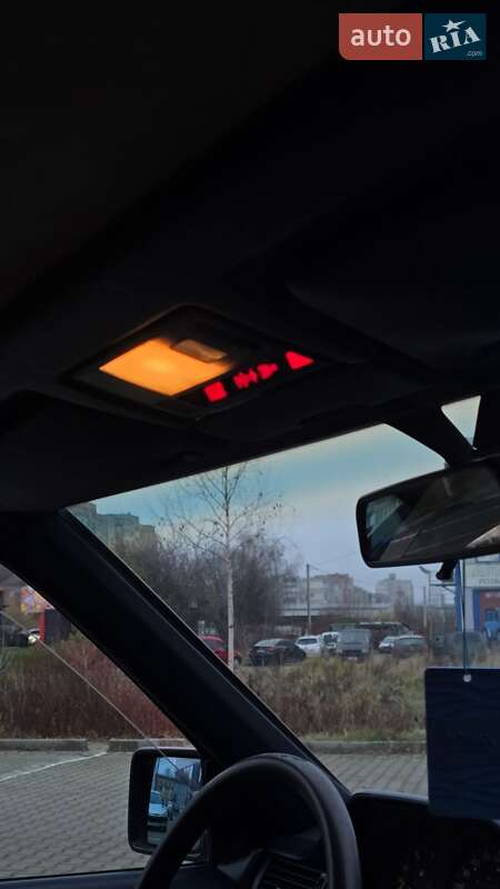 Седан Mercedes-Benz E-Class 1995 в Хмельницком