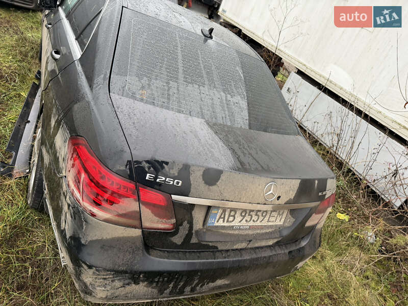 Седан Mercedes-Benz E-Class 2015 в Виннице