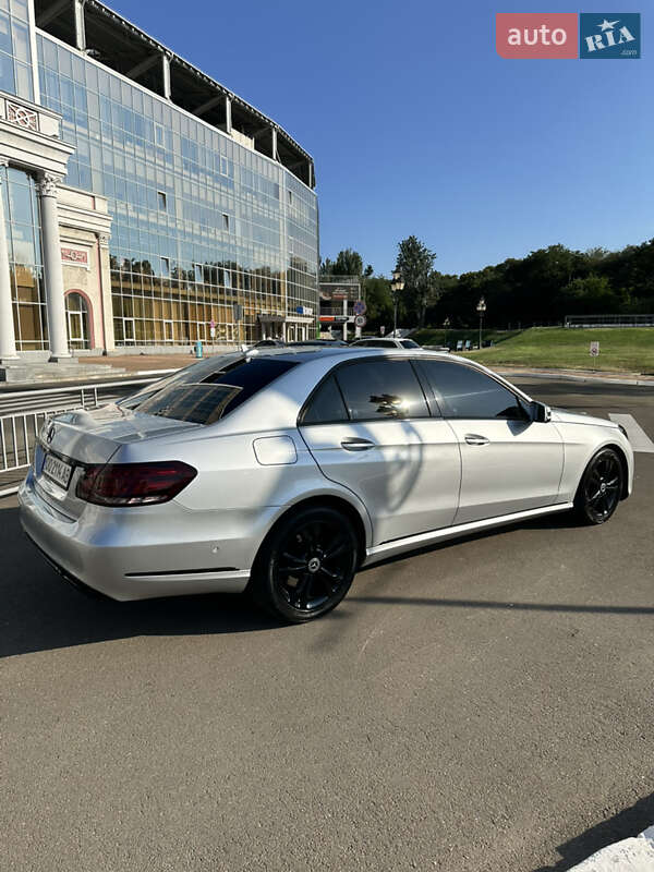 Седан Mercedes-Benz E-Class 2015 в Одессе
