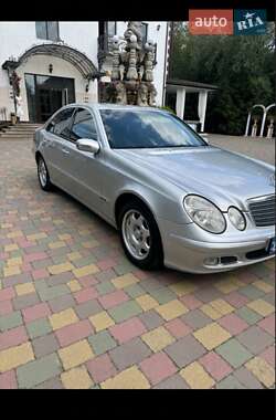 Седан Mercedes-Benz E-Class 2003 в Коломые