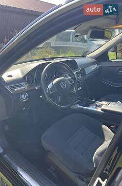 Седан Mercedes-Benz E-Class 2013 в Киеве