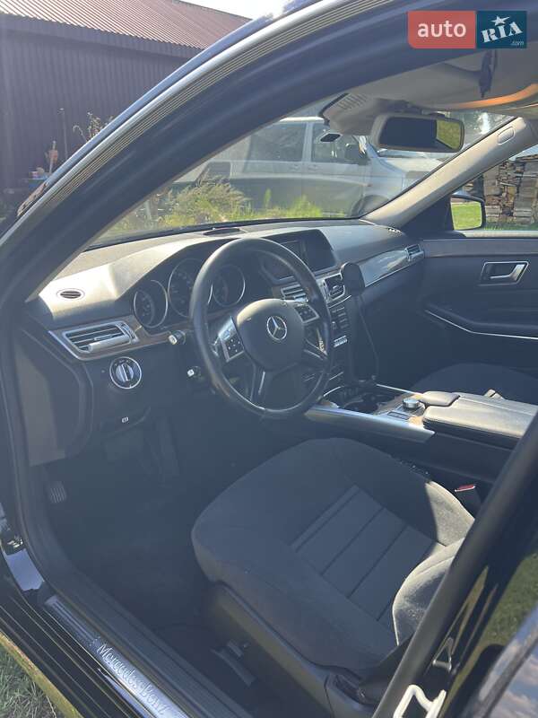 Mercedes-Benz E-Class 2013