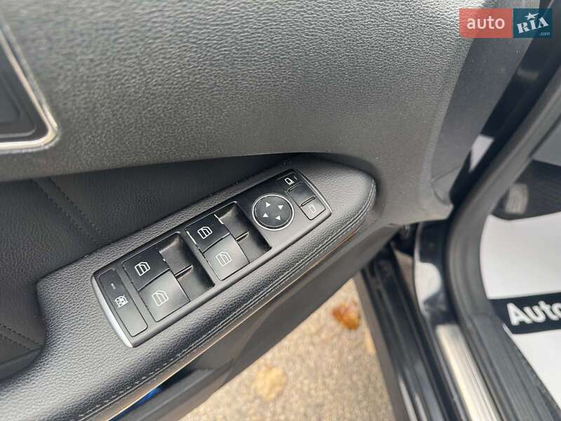 Седан Mercedes-Benz E-Class 2010 в Запоріжжі