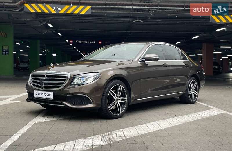 Седан Mercedes-Benz E-Class 2017 в Києві фото 3 Седан Mercedes-Benz E-Class 2017 в Києві