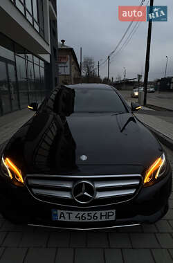 Седан Mercedes-Benz E-Class 2016 в Івано-Франківську