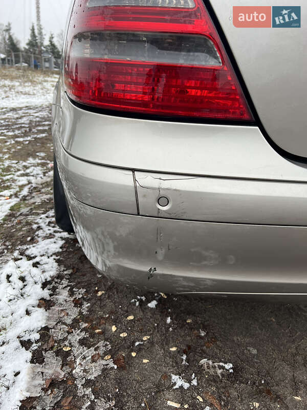 Седан Mercedes-Benz E-Class 2003 в Старом Селе