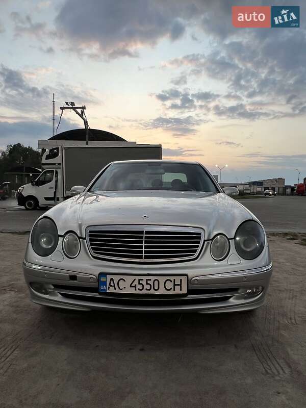 Седан Mercedes-Benz E-Class 2003 в Ковеле