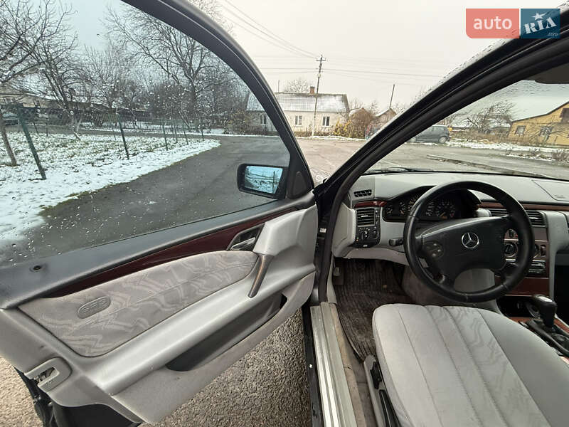 Седан Mercedes-Benz E-Class 1996 в Луцке фото 11 Седан Mercedes-Benz E-Class 1996 в Луцке