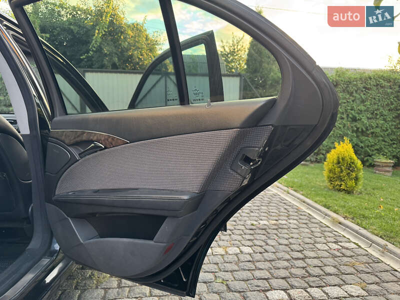 Седан Mercedes-Benz E-Class 2005 в Вінниці