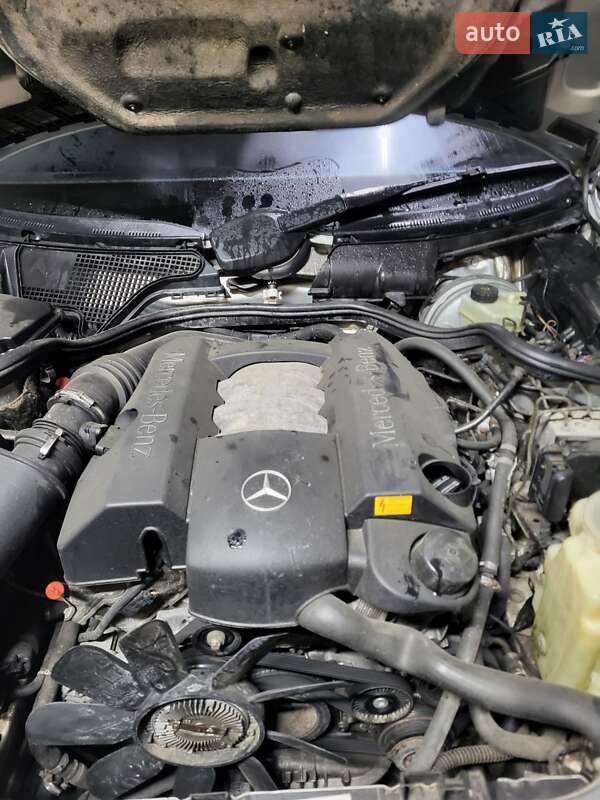 Седан Mercedes-Benz E-Class 2001 в Малине