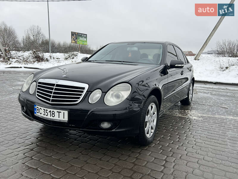 Седан Mercedes-Benz E-Class 2007 в Львове