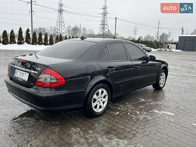 Седан Mercedes-Benz E-Class 2007 в Львове