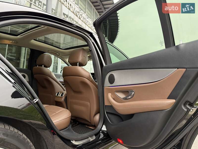 Седан Mercedes-Benz E-Class 2018 в Киеве