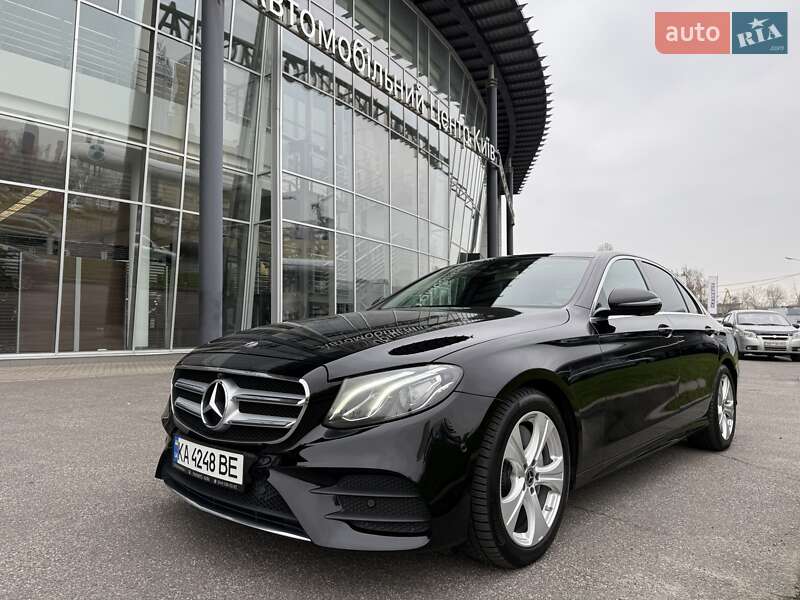 Седан Mercedes-Benz E-Class 2018 в Киеве