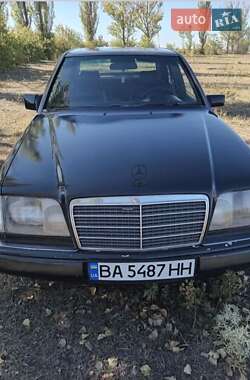 Седан Mercedes-Benz E-Class 1994 в Малой Виске