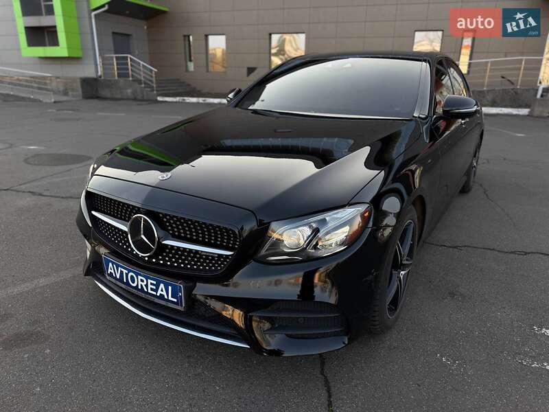 Седан Mercedes-Benz E-Class 2018 в Кривом Роге