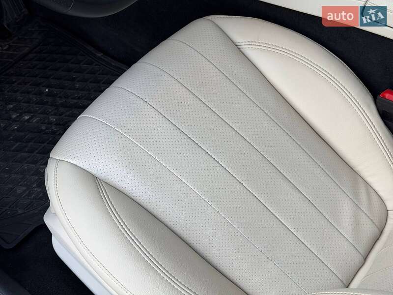 Седан Mercedes-Benz E-Class 2018 в Кривом Роге