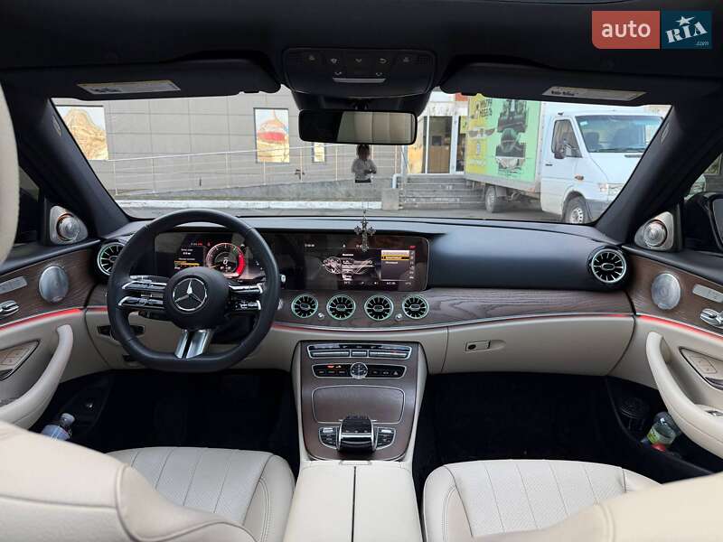 Седан Mercedes-Benz E-Class 2018 в Кривом Роге