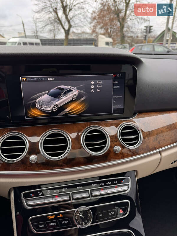 Седан Mercedes-Benz E-Class 2017 в Виннице