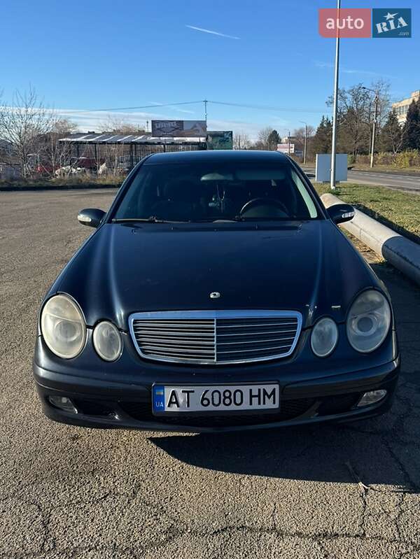 Mercedes-Benz E-Class 2003