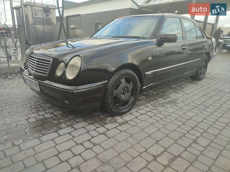 Седан Mercedes-Benz E-Class 1996 в Ковеле