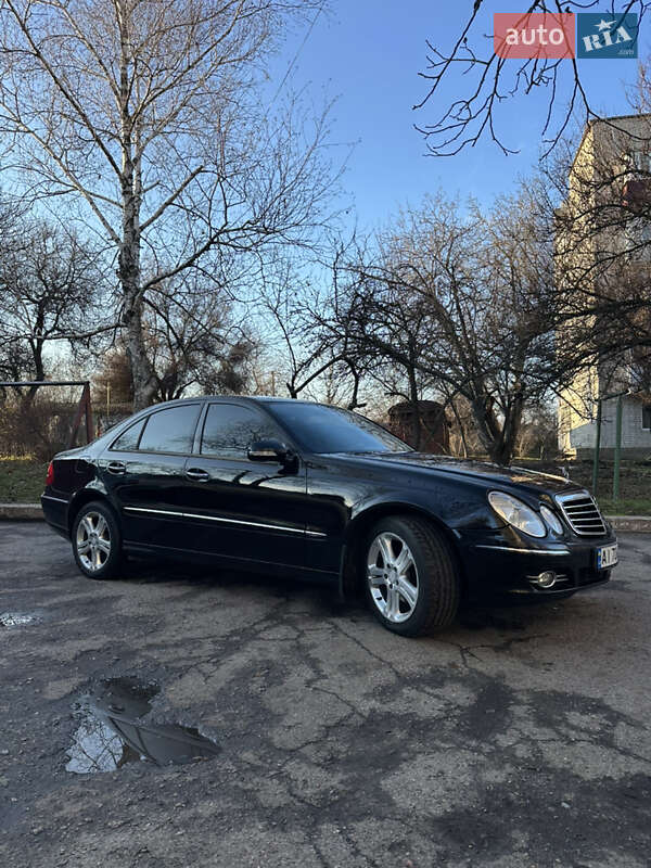 Седан Mercedes-Benz E-Class 2008 в Смеле
