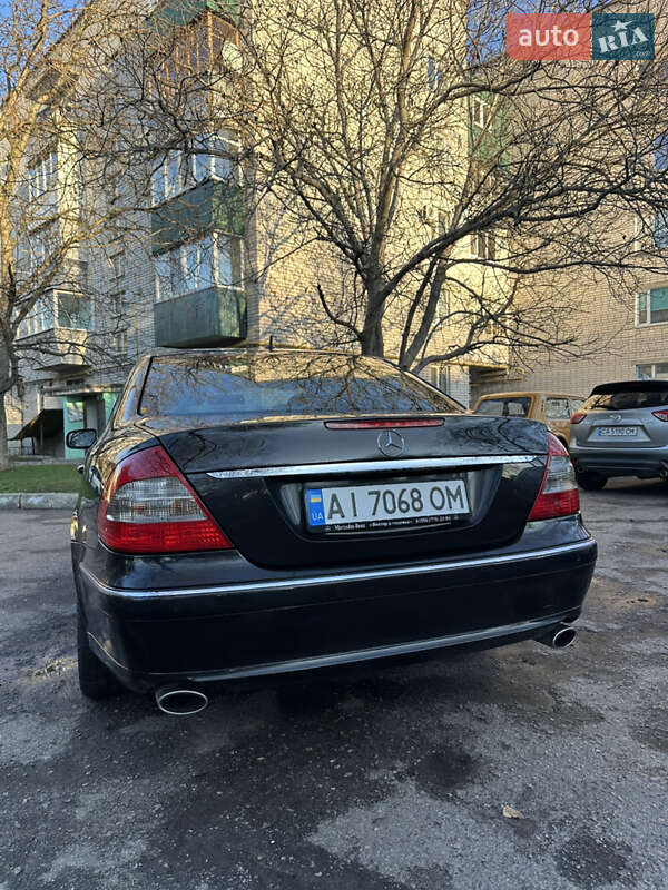 Седан Mercedes-Benz E-Class 2008 в Смеле